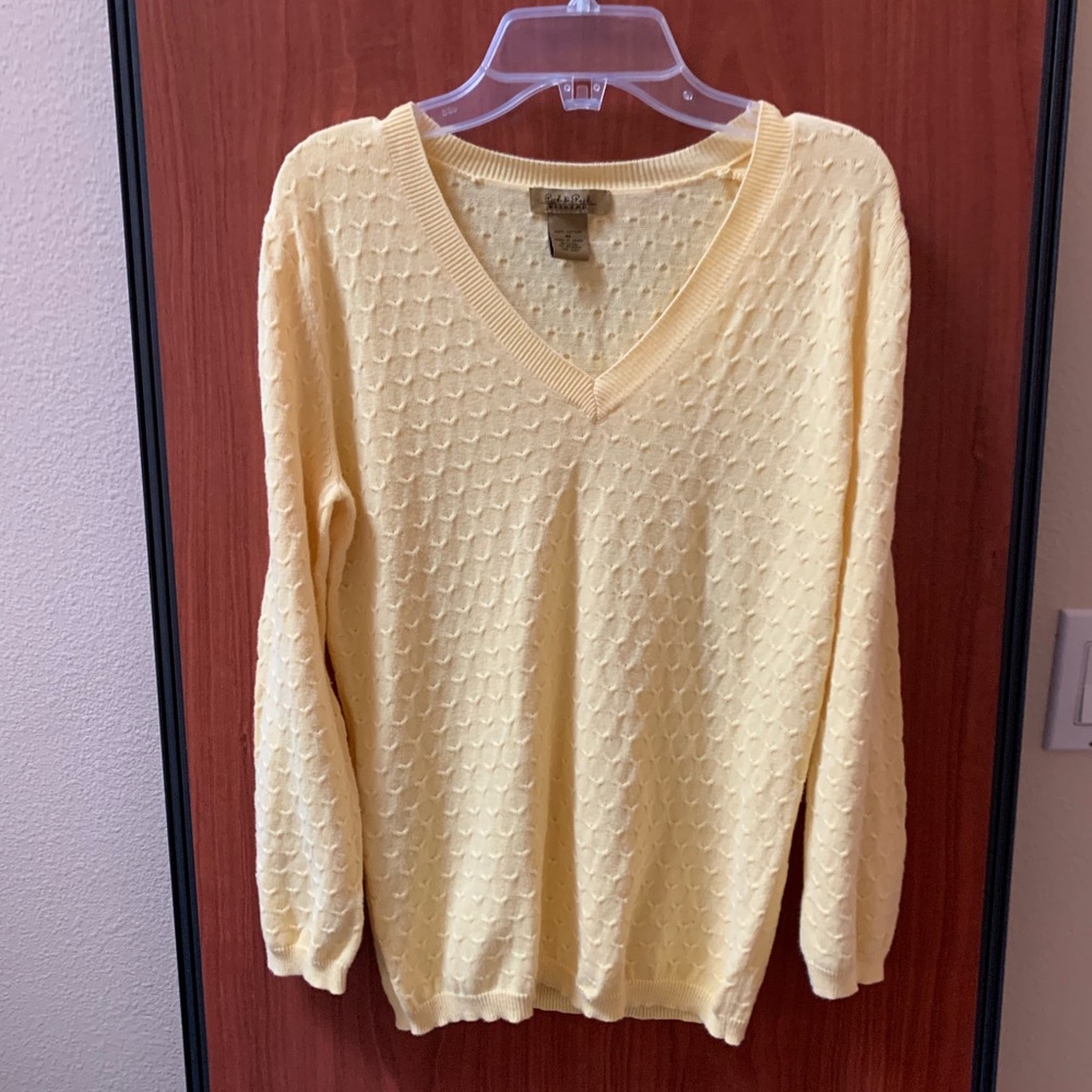 Women’s peck and peck sweater yellow size medium